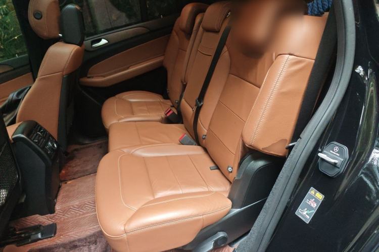 Used Mercedes-Benz GLS 2018 GLS 400 4MATIC Luxury Model Left Rear Seat