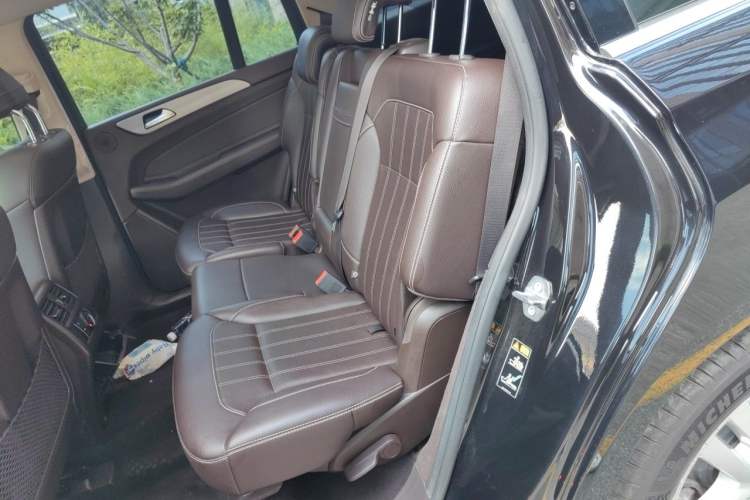 Used Mercedes-Benz GLS 2018 Facelift GLS 320 4MATIC Left Rear Seat