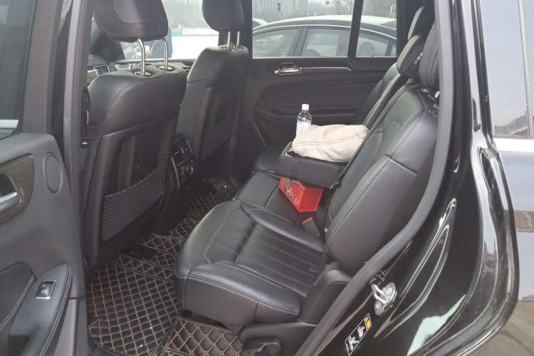 Used Mercedes-Benz GLS 2018 Refreshed GLS 400 4MATIC Dynamic Edition Left Rear Seat