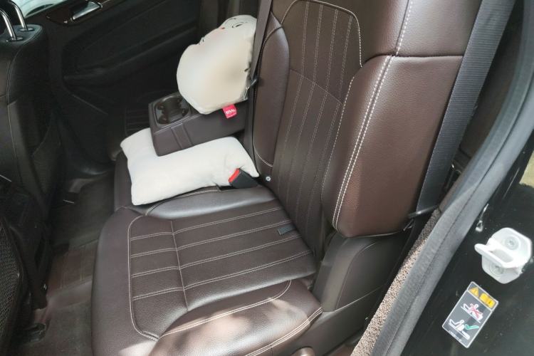 Used Mercedes-Benz GLS  Left Rear Seat