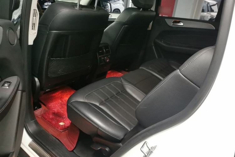 Used Mercedes-Benz GLS 2018 Facelift GLS 320 4MATIC Left Rear Seat
