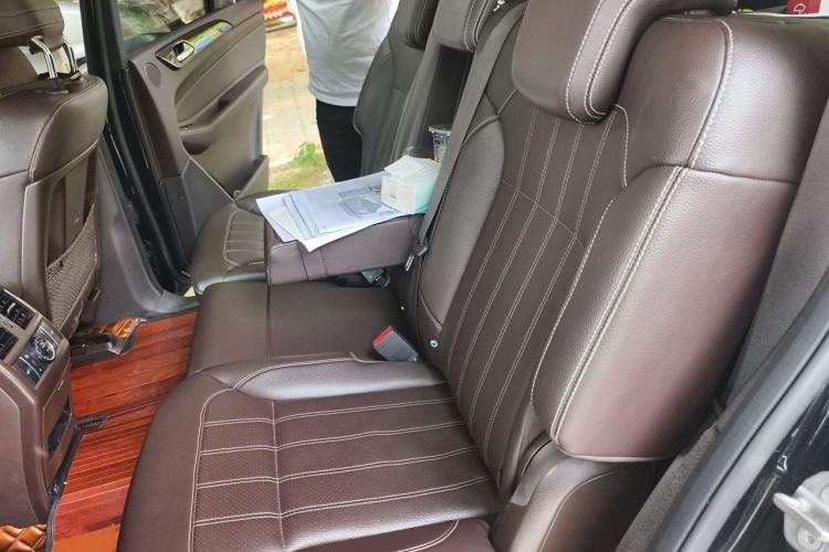Used Mercedes-Benz GLS 2018 GLS 400 4MATIC Dynamic Model Left Rear Seat