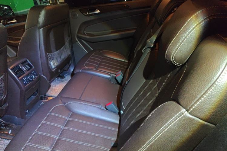 Used Mercedes-Benz GLS 2018 Refreshed GLS 400 4MATIC Dynamic Edition Left Rear Seat