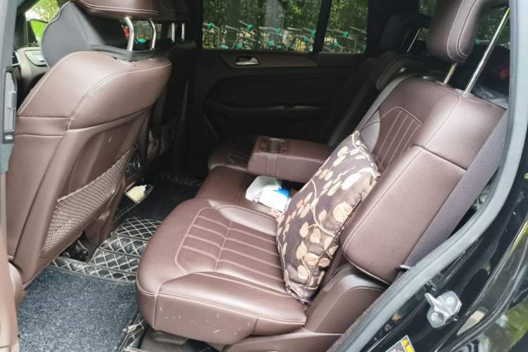 Used Mercedes-Benz GLS 2018 Refreshed GLS 400 4MATIC Dynamic Edition Left Rear Seat