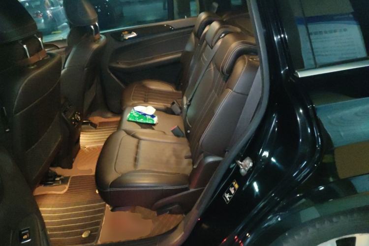 Used Mercedes-Benz GLS 2018 Refreshed GLS 400 4MATIC Dynamic Edition Left Rear Seat