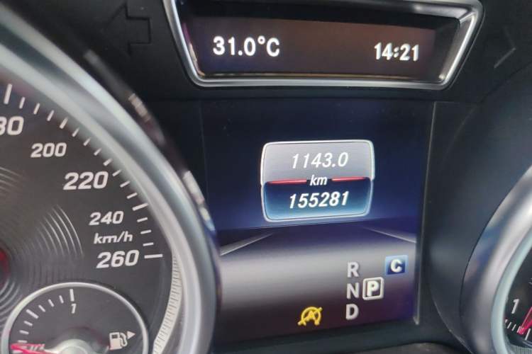 Used Mercedes-Benz GLS 2018 Refreshed GLS 400 4MATIC Dynamic Edition Odometer Close Up