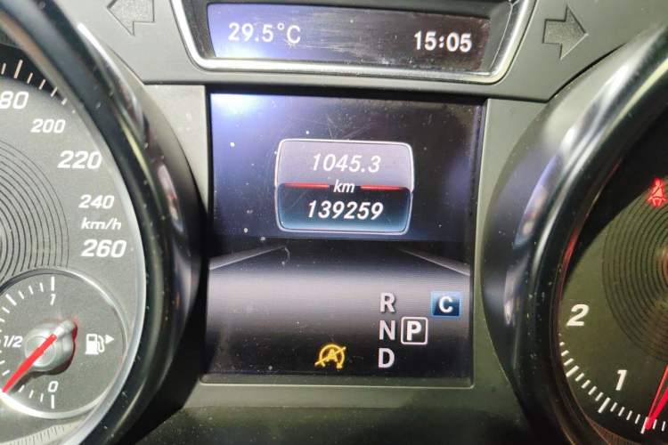 Used Mercedes-Benz GLS 2018 Refreshed GLS 400 4MATIC Dynamic Edition Odometer Close Up