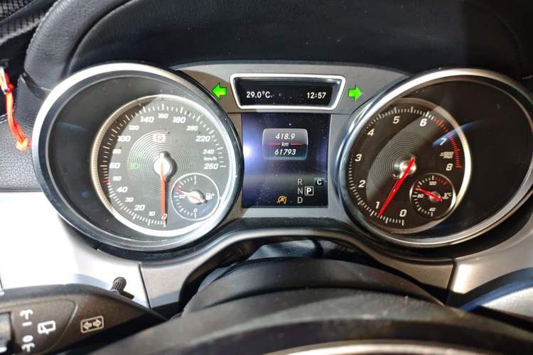 Used Mercedes-Benz GLS 2018 GLS 320 4MATIC Odometer Close Up
