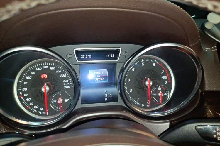Used Mercedes-Benz GLS 2018 Refreshed GLS 400 4MATIC Dynamic Edition Odometer Close Up