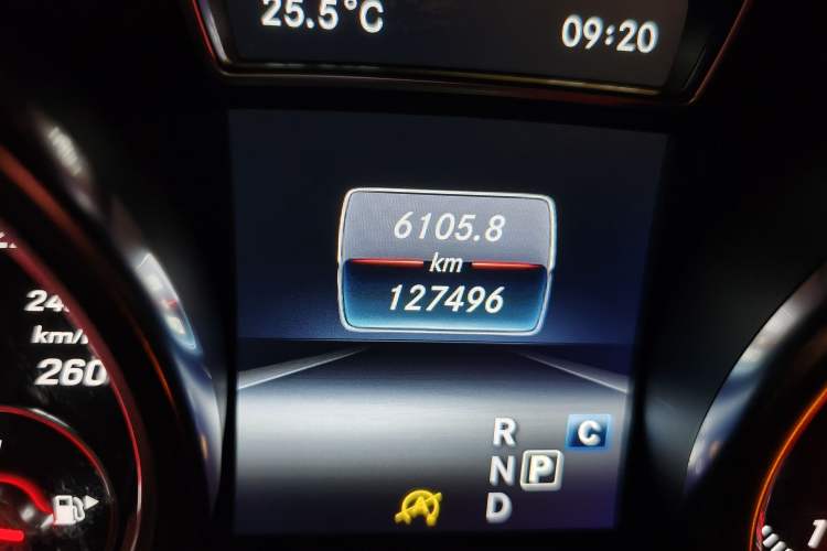 Used Mercedes-Benz GLS 2018 Refreshed GLS 400 4MATIC Dynamic Edition Odometer Close Up