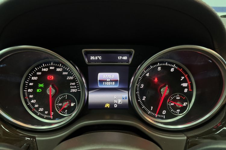 Used Mercedes-Benz GLS 2018 Refreshed GLS 400 4MATIC Dynamic Edition Odometer Close Up