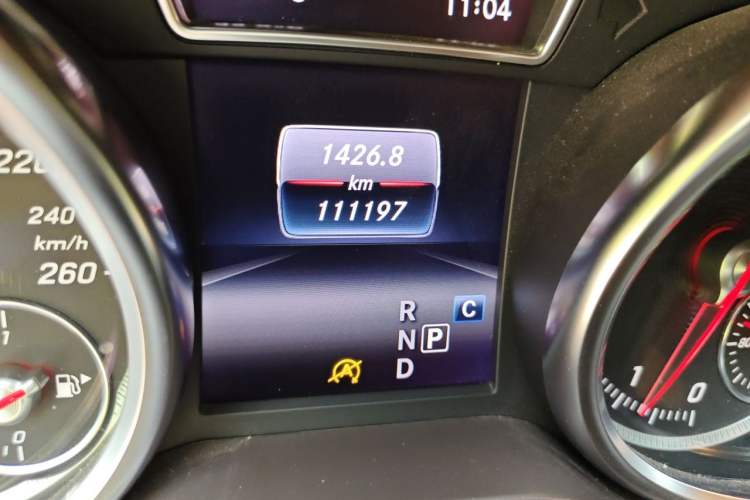 Used Mercedes-Benz GLS 2018 Refreshed GLS 400 4MATIC Dynamic Edition Odometer Close Up