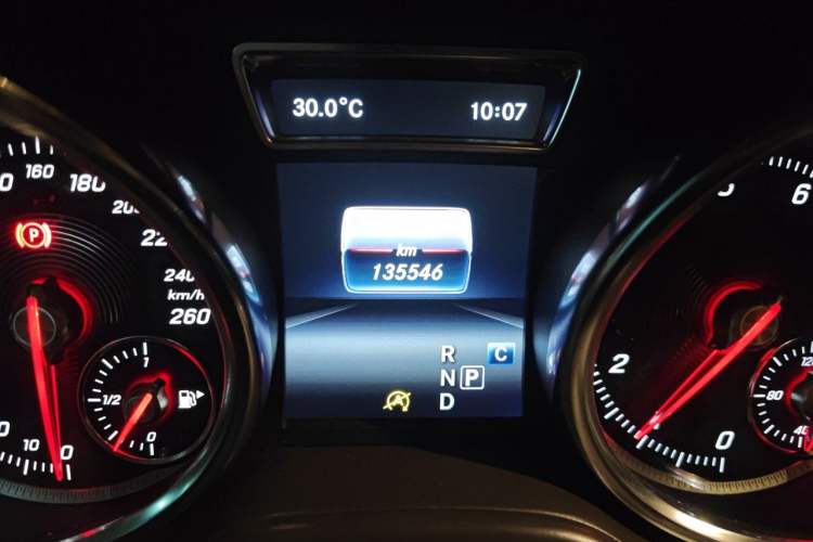 Used Mercedes-Benz GLS 2018 Refreshed GLS 400 4MATIC Dynamic Edition Odometer Close Up