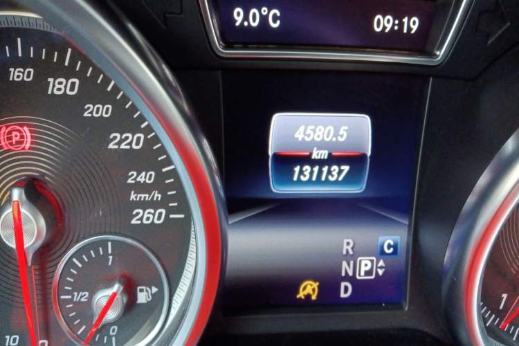 Used Mercedes-Benz GLS 2018 Refreshed GLS 400 4MATIC Dynamic Edition Odometer Close Up