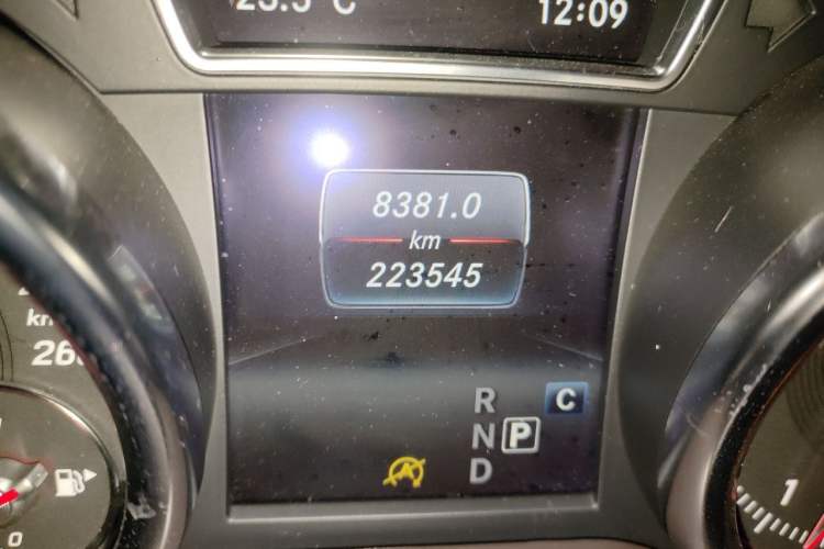 Used Mercedes-Benz GLS 2018 Refreshed GLS 400 4MATIC Dynamic Edition Odometer Close Up