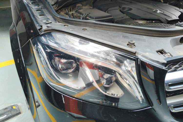 Used Mercedes-Benz GLS 2018 Refreshed GLS 400 4MATIC Dynamic Edition Right Front Headlight