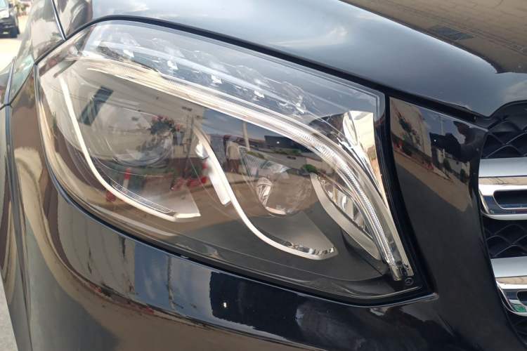 Used Mercedes-Benz GLS 2018 Refreshed GLS 400 4MATIC Dynamic Edition Right Front Headlight
