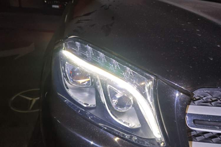 Used Mercedes-Benz GLS 2018 GLS 320 4MATIC Right Front Headlight