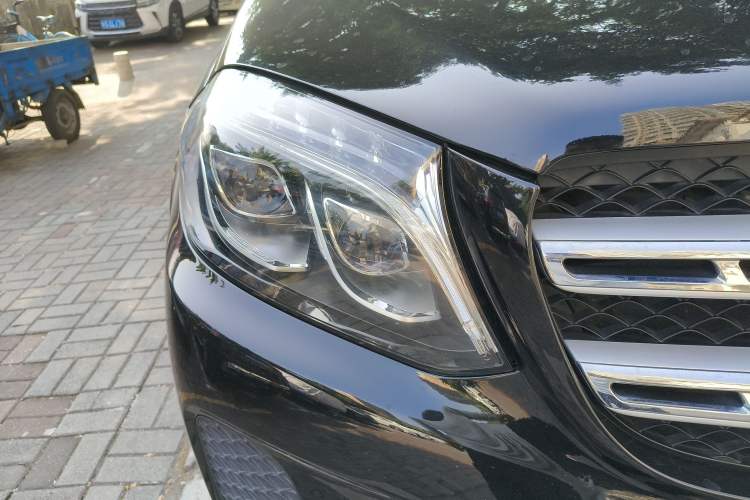 Used Mercedes-Benz GLS 2018 GLS 320 4MATIC Right Front Headlight
