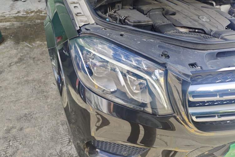 Used Mercedes-Benz GLS 2018 GLS 400 4MATIC Dynamic Model Right Front Headlight