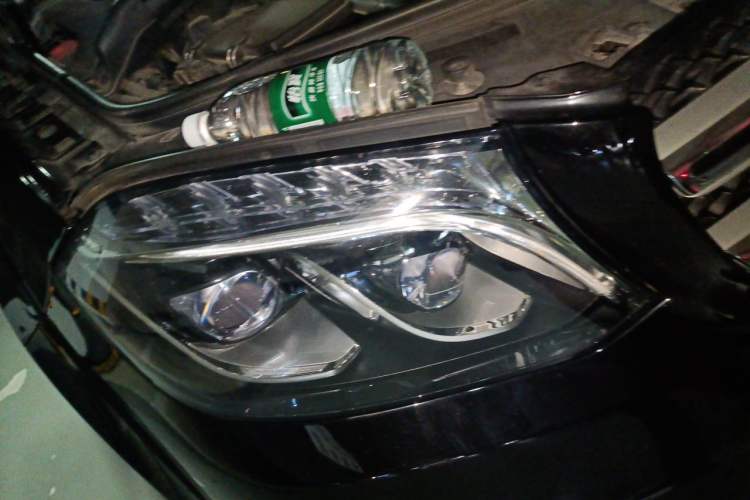 Used Mercedes-Benz GLS 2018 Refreshed GLS 400 4MATIC Dynamic Edition Right Front Headlight