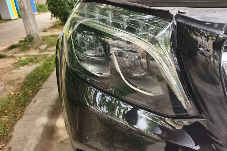 Used Mercedes-Benz GLS 2018 GLS 400 4MATIC Dynamic Model Right Front Headlight