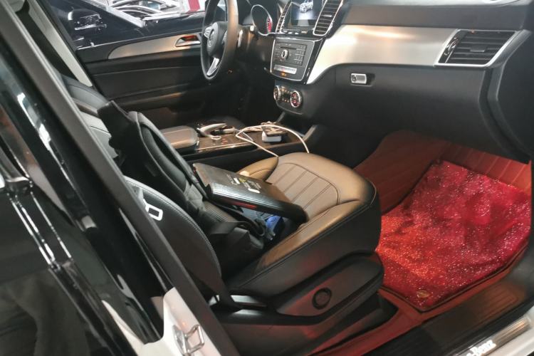Used Mercedes-Benz GLS 2018 Facelift GLS 320 4MATIC Right Front Seat