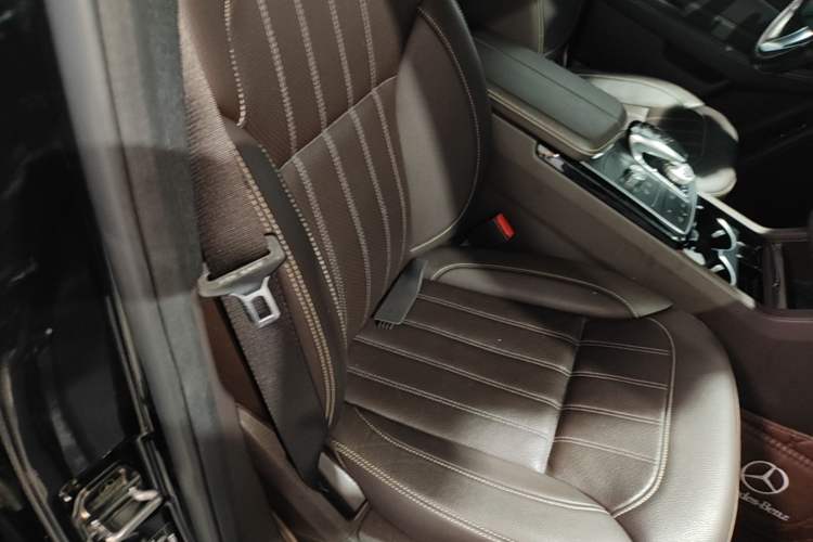 Used Mercedes-Benz GLS 2018 Facelift GLS 320 4MATIC Right Front Seat