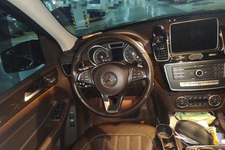 Used Mercedes-Benz GLS 2018 Refreshed GLS 400 4MATIC Dynamic Edition Steering Wheel