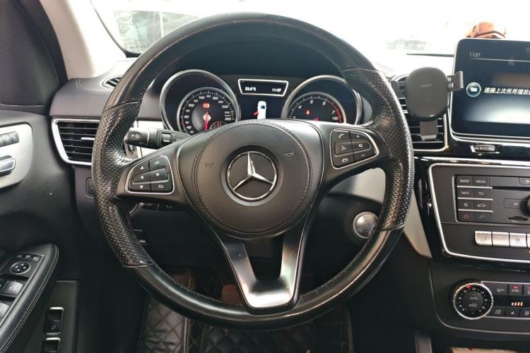 Used Mercedes-Benz GLS 2018 Facelift GLS 320 4MATIC Steering Wheel