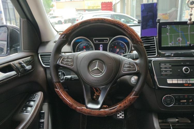 Used Mercedes-Benz GLS 2018 Refreshed GLS 400 4MATIC Dynamic Edition Steering Wheel