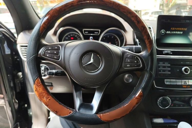 Used Mercedes-Benz GLS  Steering Wheel