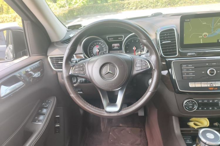 Used Mercedes-Benz GLS 2018 Refreshed GLS 400 4MATIC Dynamic Edition Steering Wheel