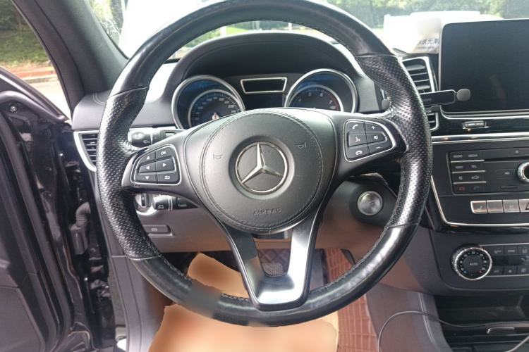 Used Mercedes-Benz GLS  Steering Wheel