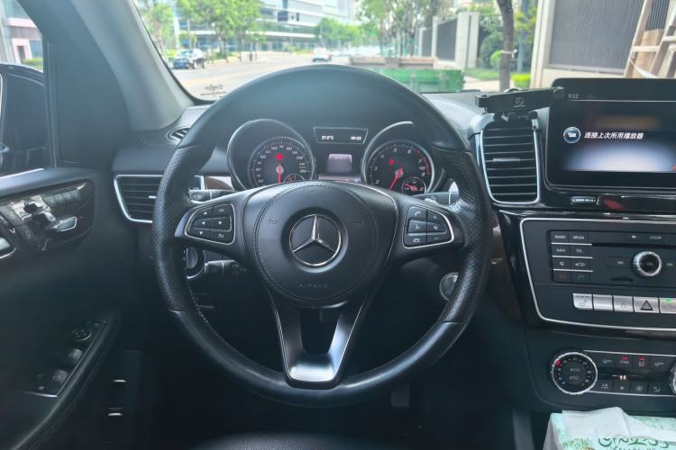 Used Mercedes-Benz GLS 2018 Refreshed GLS 400 4MATIC Dynamic Edition Steering Wheel
