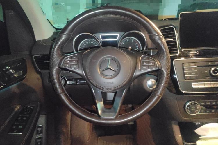 Used Mercedes-Benz GLS 2018 Refreshed GLS 400 4MATIC Dynamic Edition Steering Wheel