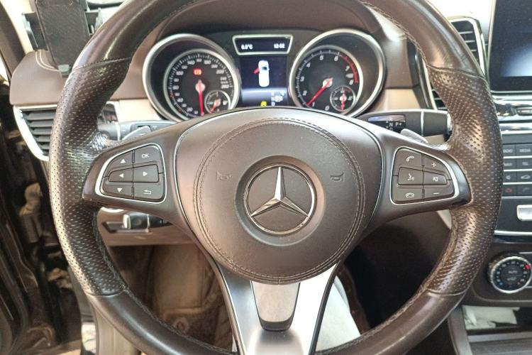 Used Mercedes-Benz GLS 2018 Facelift GLS 320 4MATIC Steering Wheel