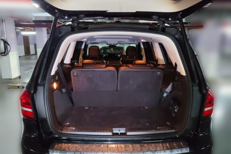 Used Mercedes-Benz GLS 2018 Refreshed GLS 400 4MATIC Dynamic Edition Trunk