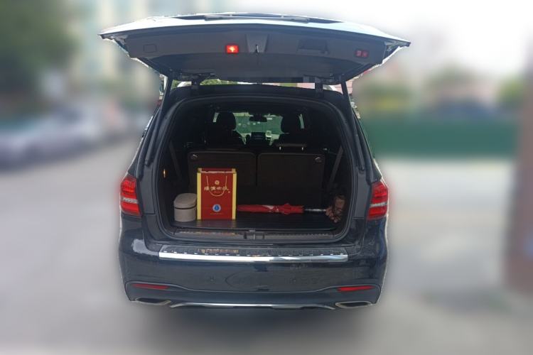 Used Mercedes-Benz GLS 2018 GLS 400 4MATIC Dynamic Model Trunk