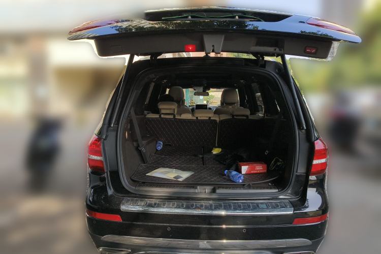 Used Mercedes-Benz GLS 2018 GLS 320 4MATIC Trunk