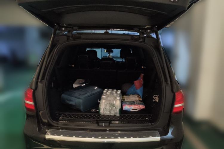 Used Mercedes-Benz GLS  Trunk