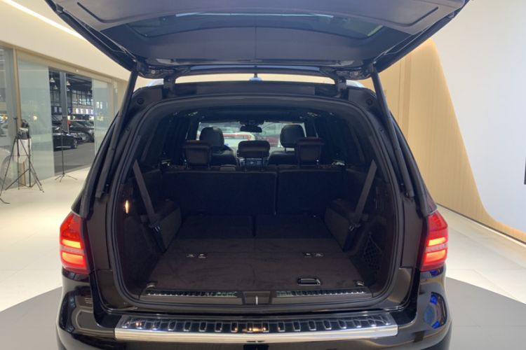 Used Mercedes-Benz GLS 2018 Refreshed GLS 400 4MATIC Dynamic Edition Trunk