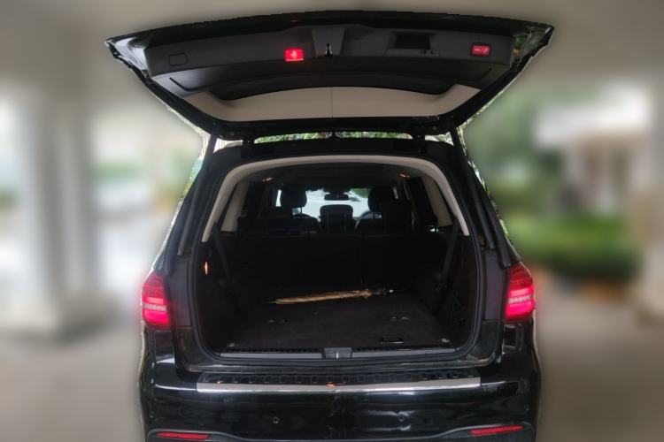 Used Mercedes-Benz GLS 2018 Refreshed GLS 400 4MATIC Dynamic Edition Trunk