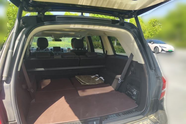 Used Mercedes-Benz GLS 2018 Refreshed GLS 400 4MATIC Dynamic Edition Trunk