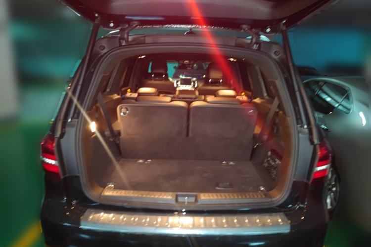 Used Mercedes-Benz GLS 2018 Refreshed GLS 400 4MATIC Dynamic Edition Trunk