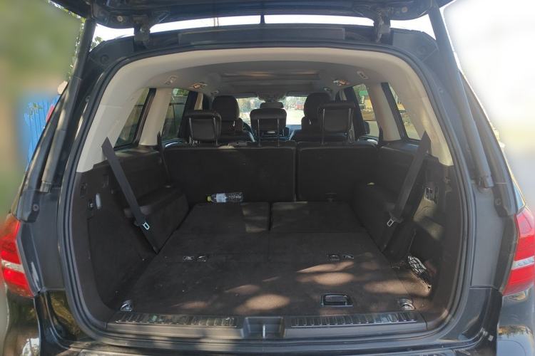 Used Mercedes-Benz GLS 2018 GLS 320 4MATIC Trunk