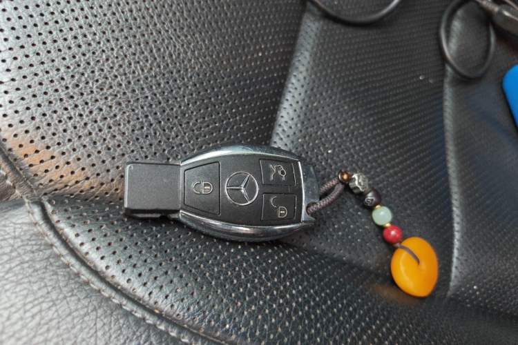 Used Mercedes-Benz GLS 2018 GLS 400 4MATIC Luxury Model Vehicle Key