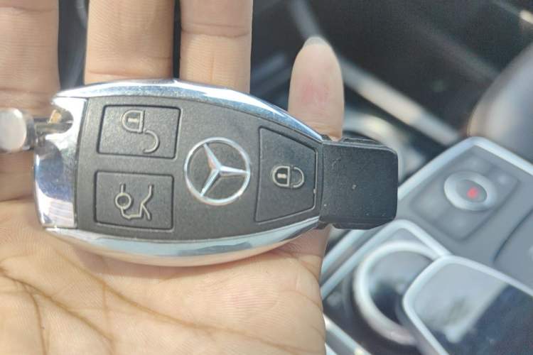 Used Mercedes-Benz GLS 2018 Refreshed GLS 400 4MATIC Dynamic Edition Vehicle Key
