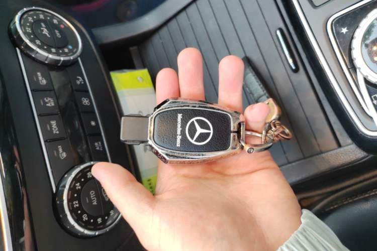 Used Mercedes-Benz GLS 2018 Restyled GLS 400 4MATIC Luxury Edition Vehicle Key