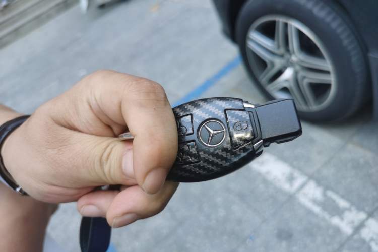 Used Mercedes-Benz GLS 2018 Facelift GLS 320 4MATIC Vehicle Key